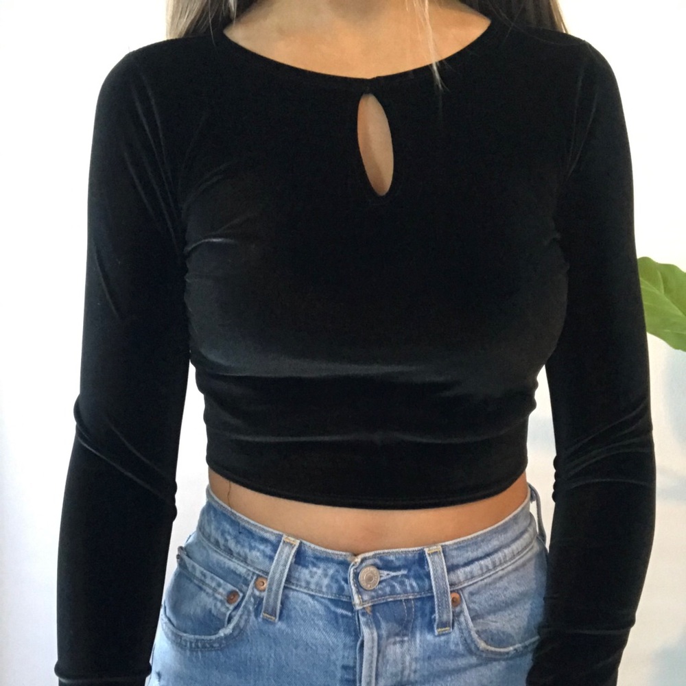 Hollister Keyhole Velvet Crop Top